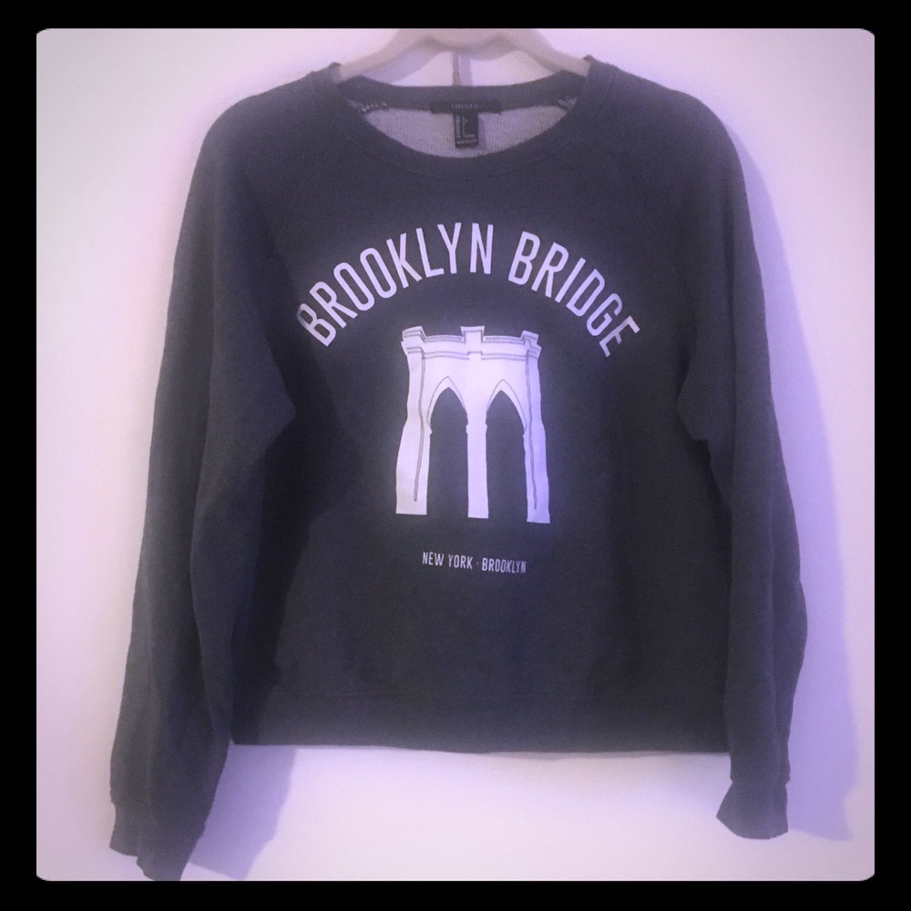 Brooklyn Bridge Graphic Sweatshirt - Dark Gray
